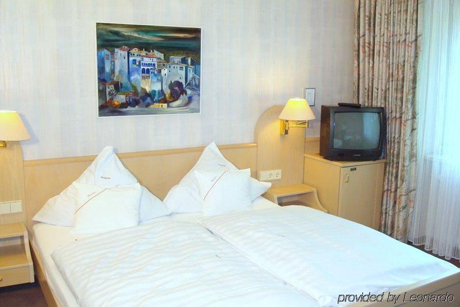 Hotel Ambiente Bad Bellingen Ruang foto