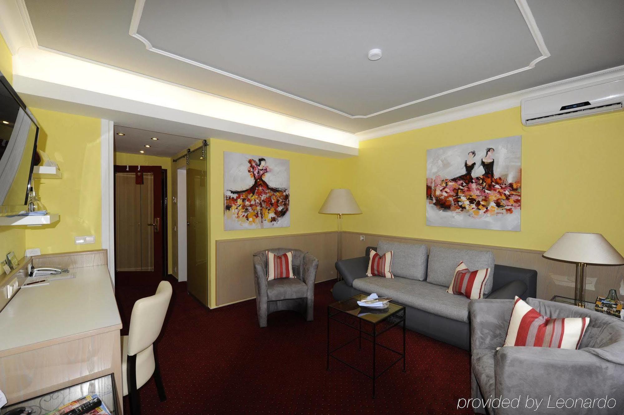Hotel Ambiente Bad Bellingen Bagian luar foto